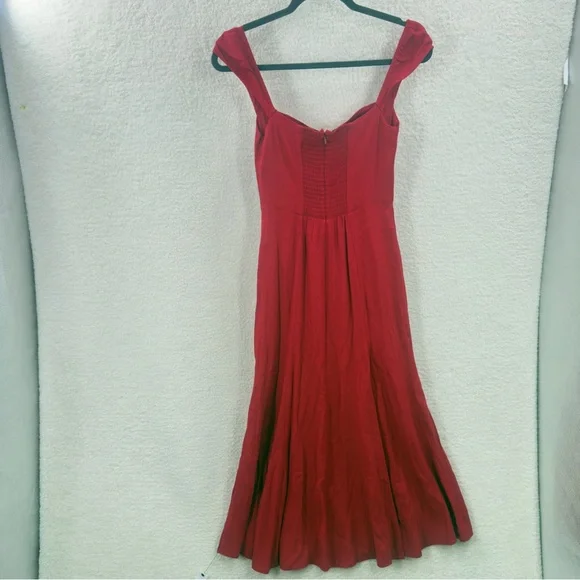 Reformation Bryson Dress in Cherry Red New Size O - Picture 2 of 14